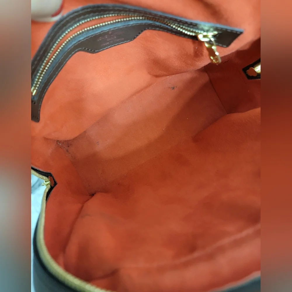 🤎Louis Vuitton Damier Ebene Triana Handbag🤎 - Picture 14 of 17